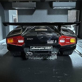 Amazon.co.jp: 絶版 未展示品 京商1/18ランボルギーニ